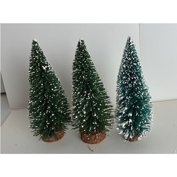 Dept. 56 Christmas Tree Village 12 Bottle Brush Snow Frosted Various Sizes - Picture 3 of 10